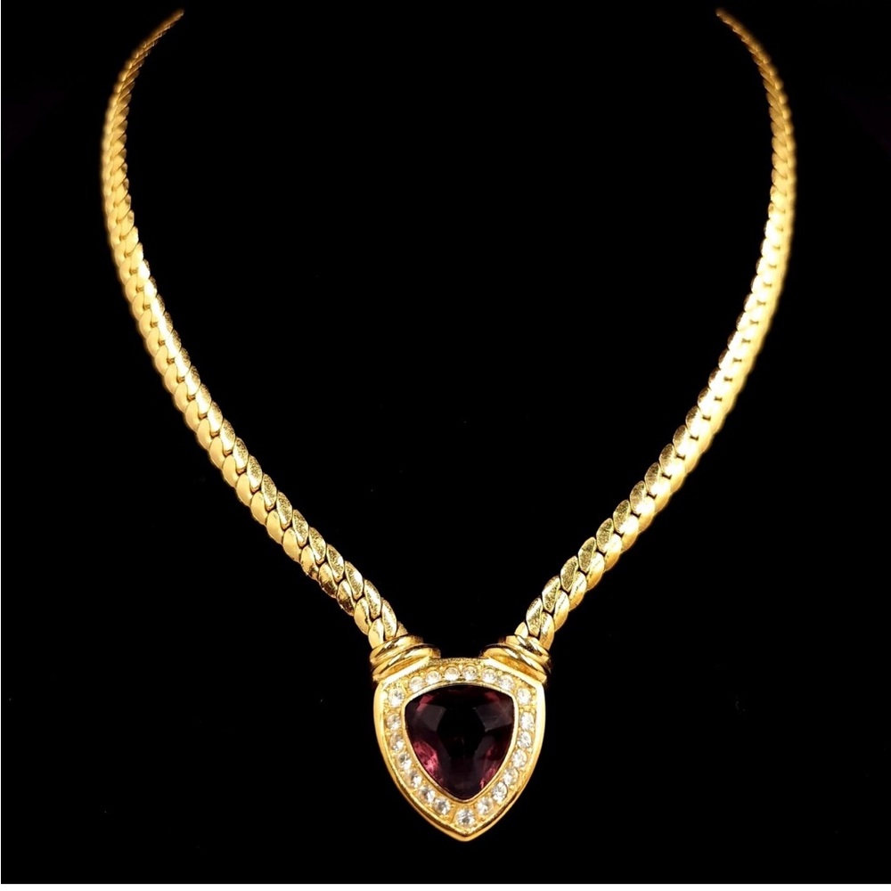 Dior Gold and Amethyst Crystal Necklace with Luxurious Design
